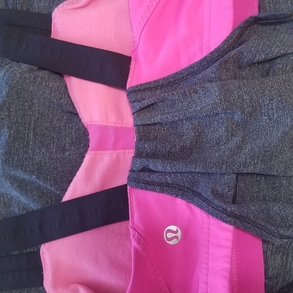 Lululemon PInk and purple back on track Activewear top, Size 4 - Picture 7 of 7
